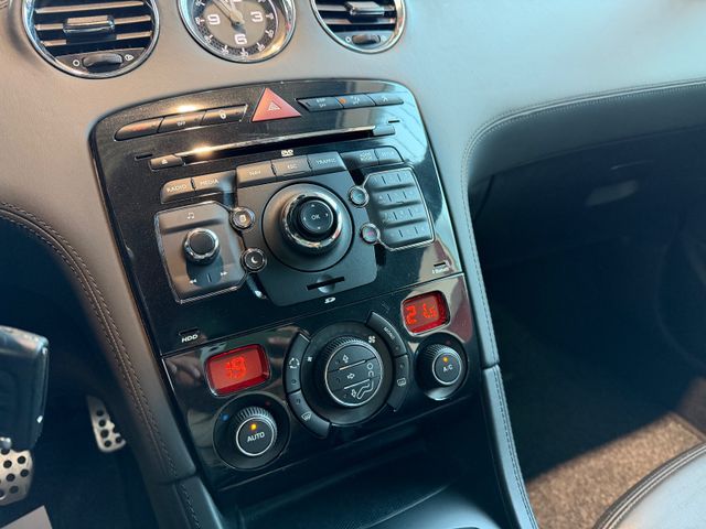 Peugeot RCZ