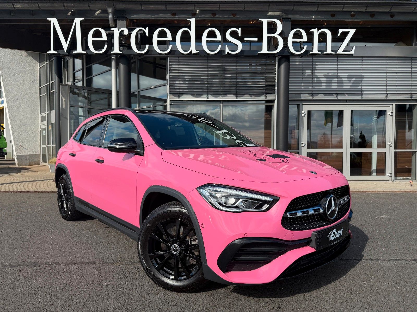 Fahrzeugabbildung Mercedes-Benz GLA 250e AMG+MickyMouse+Vario+RKamera+Augment