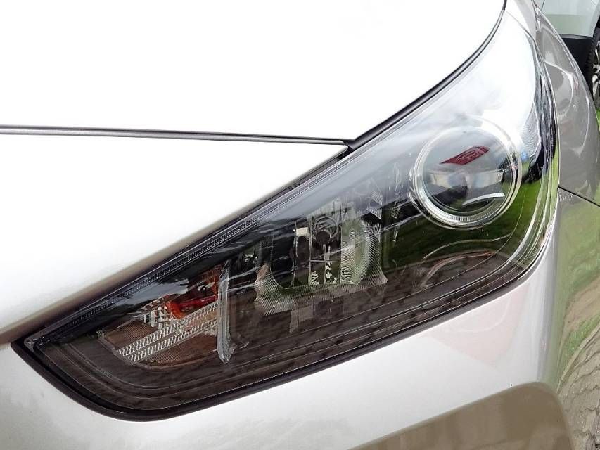 Fahrzeugabbildung Hyundai i30  Fastback  1,4 T-GDI