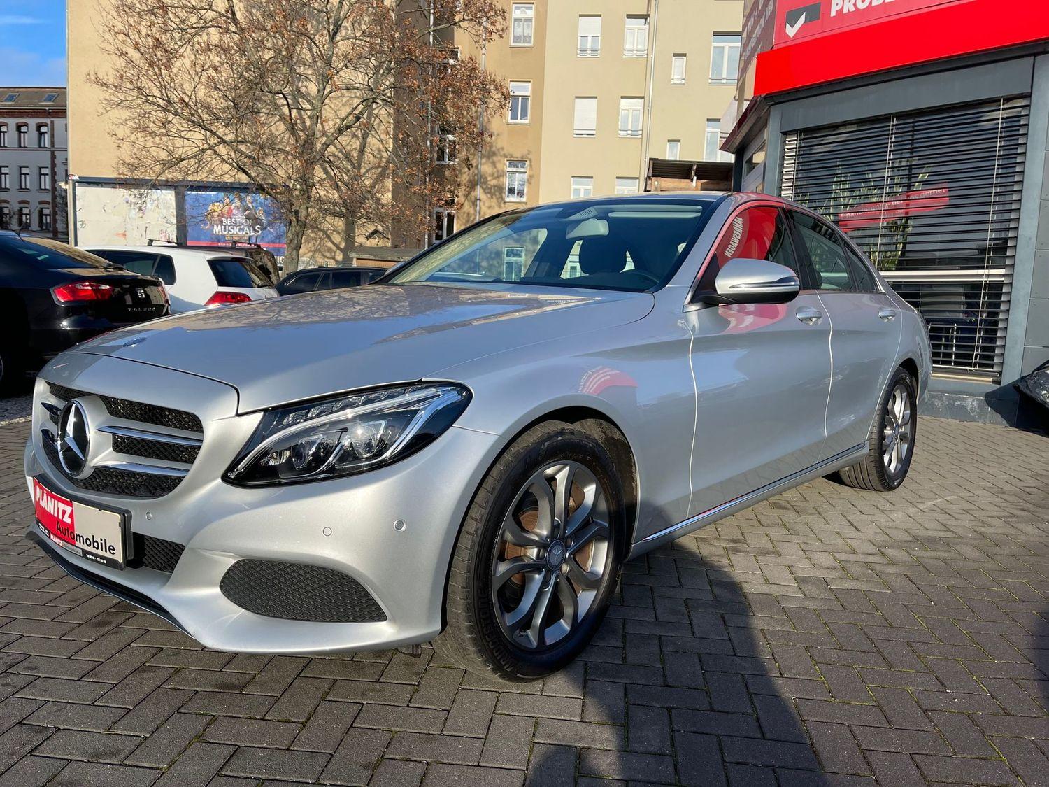 Mercedes-Benz C 200 CGI/Kamera/PDC/LED/wenig Kilometer