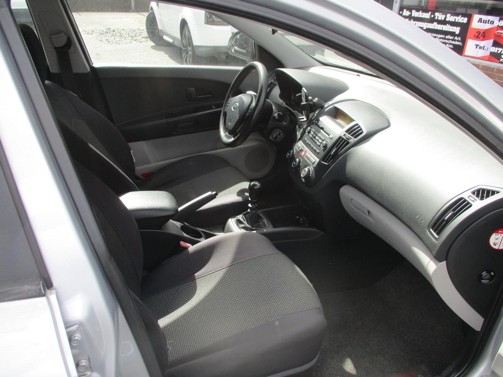 Kia ANDERE Ceed Sportswagon LX 1.6