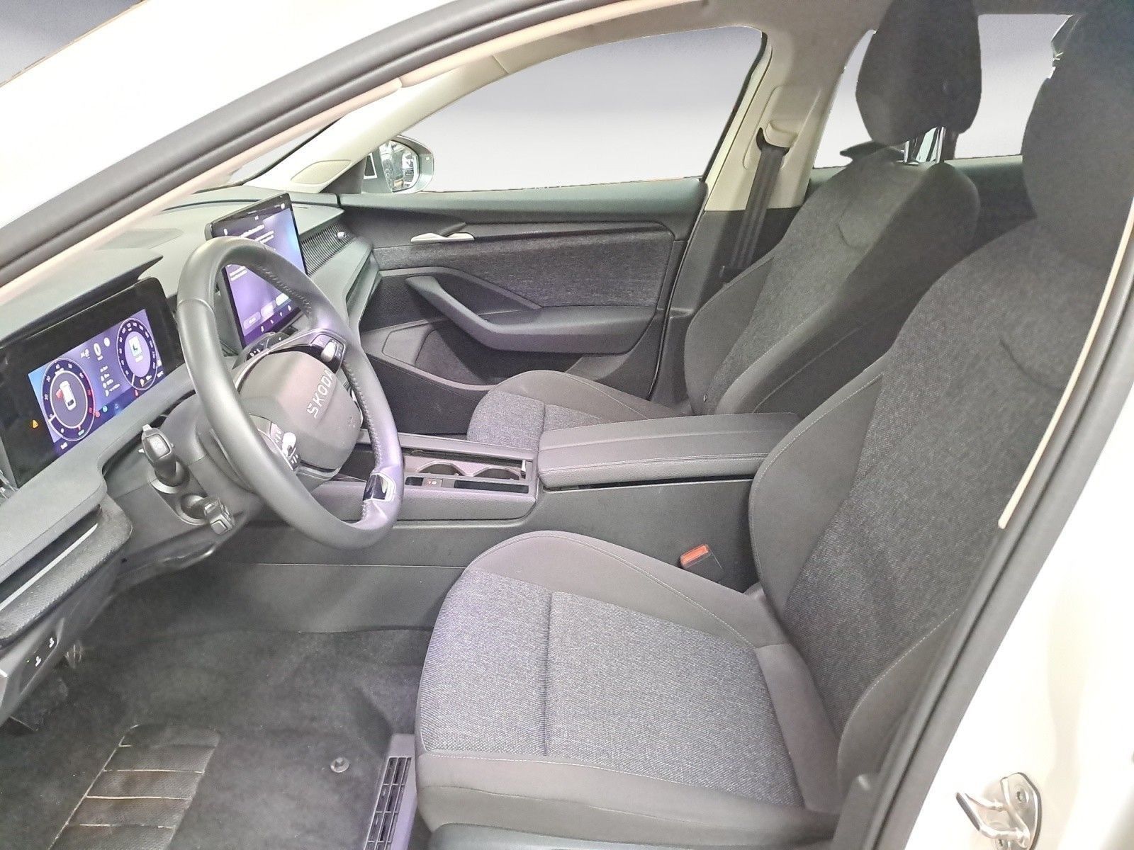 Skoda Superb - Bild 8