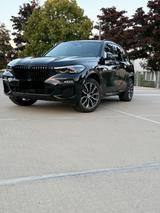 BMW X5 xDrive30d M-Paket HUD -ACC-AHK-Panorama - : Taxi, Von Privat