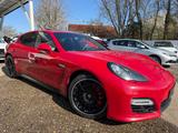 Porsche Panamera GTS /VollBurmester/Sport Chrono/Carbon/ - Porsche Panamera mit Benzin-Antrieb: Rot, Berganfahrassistent