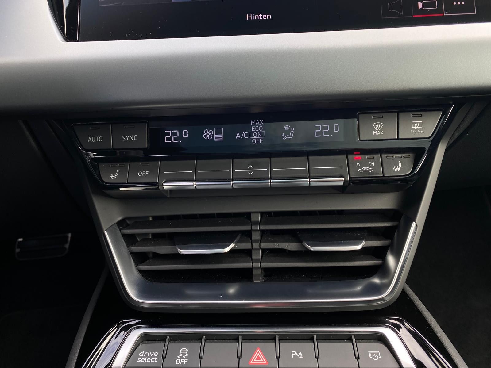 Fahrzeugabbildung Audi RS e-tron GT Quatt BLACK EDIT+PANO+MATR+B&O+KAM+