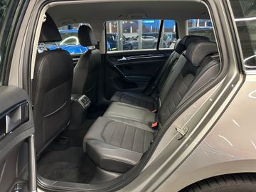 Volkswagen Golf VII Highline BMT 4Motion *Standh*AHK*Xenon*