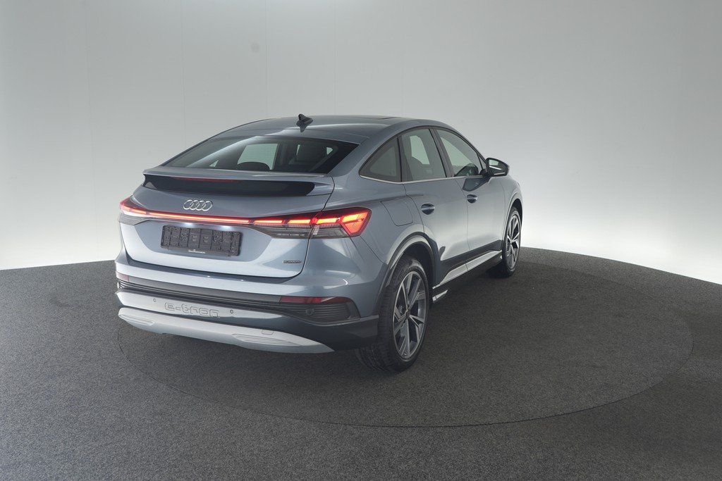 Audi Q4 e-tron Sportback 50 quattro ACC LED AHK Navi imagem 2