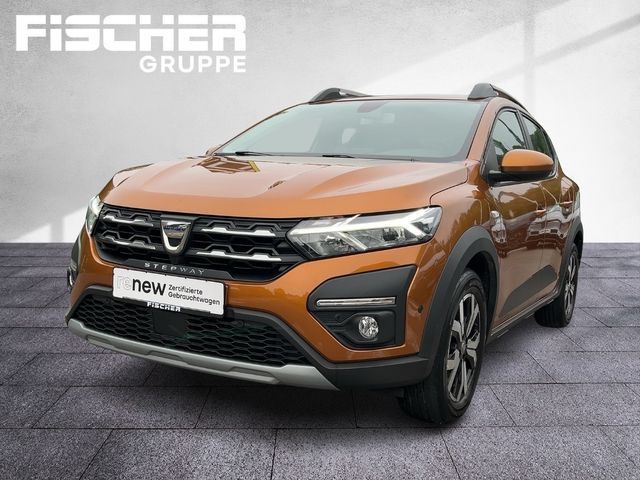 Dacia Sandero Stepway Comfort TCe 100 LPG LPG - mit KI generiert/bearbeitet