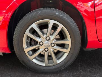 Toyota Yaris - 12