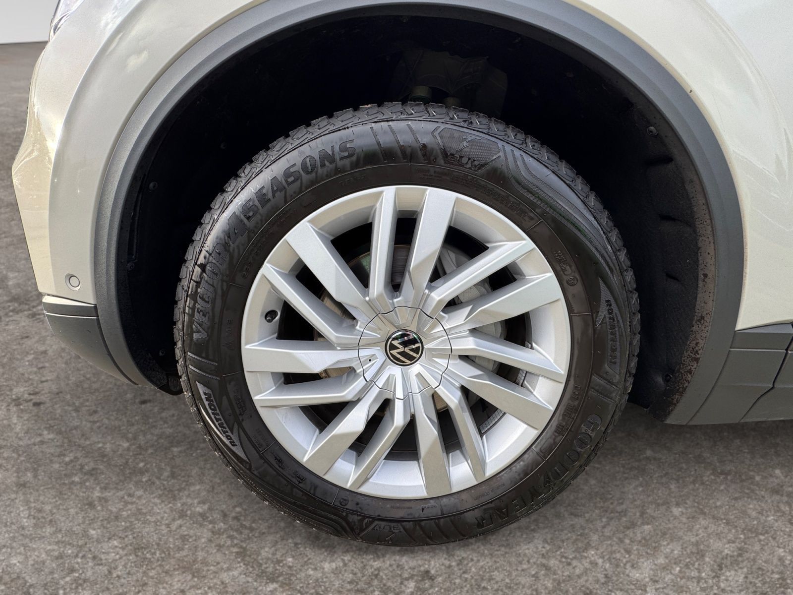Volkswagen Touareg - Bild 15