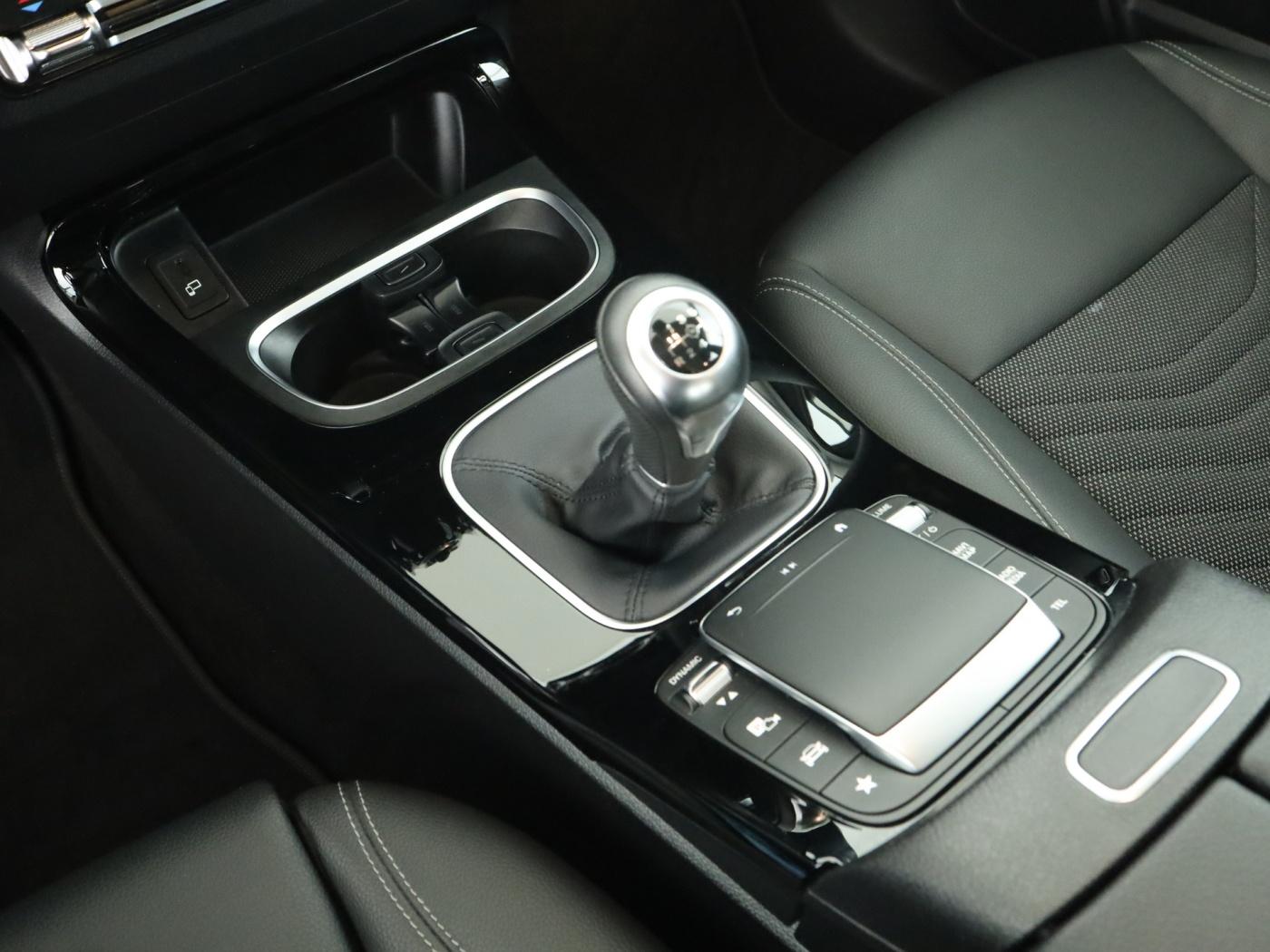 Mercedes-Benz B-Class Sitzheizung*Navigation*PDC*Kamera*Tempomat, миниатюра 15