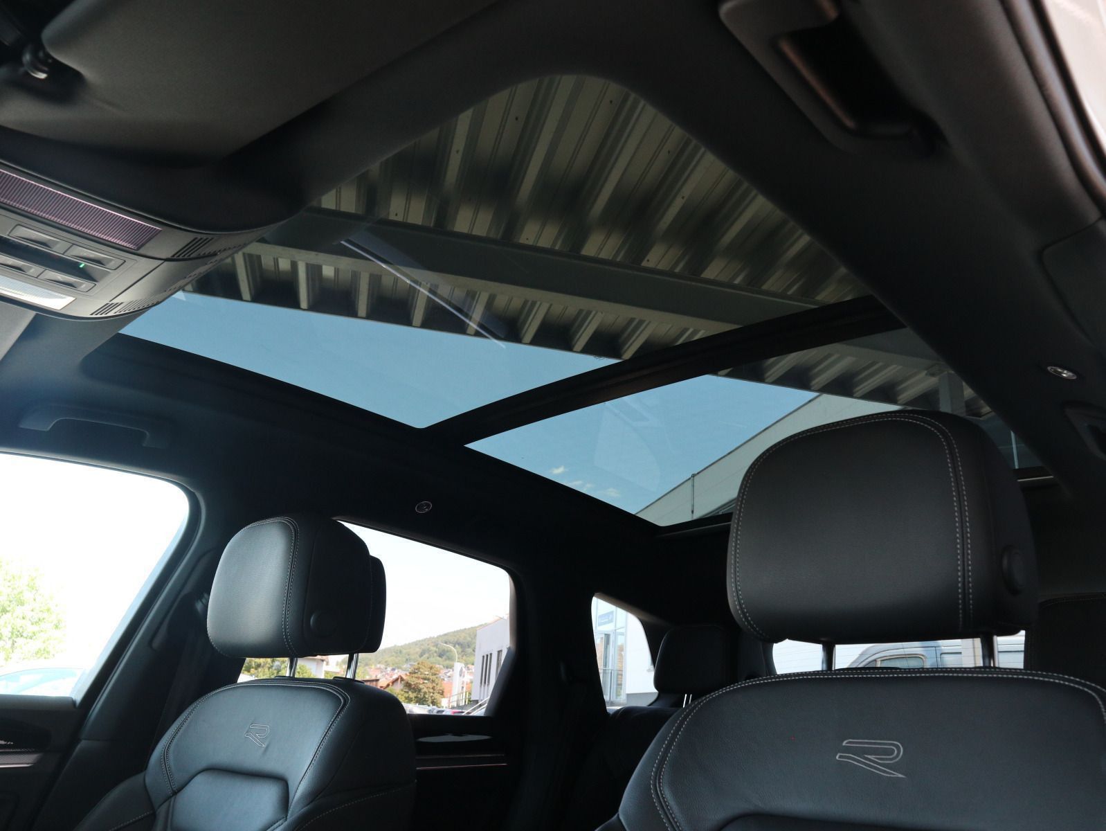 Volkswagen Touareg - Bild 23
