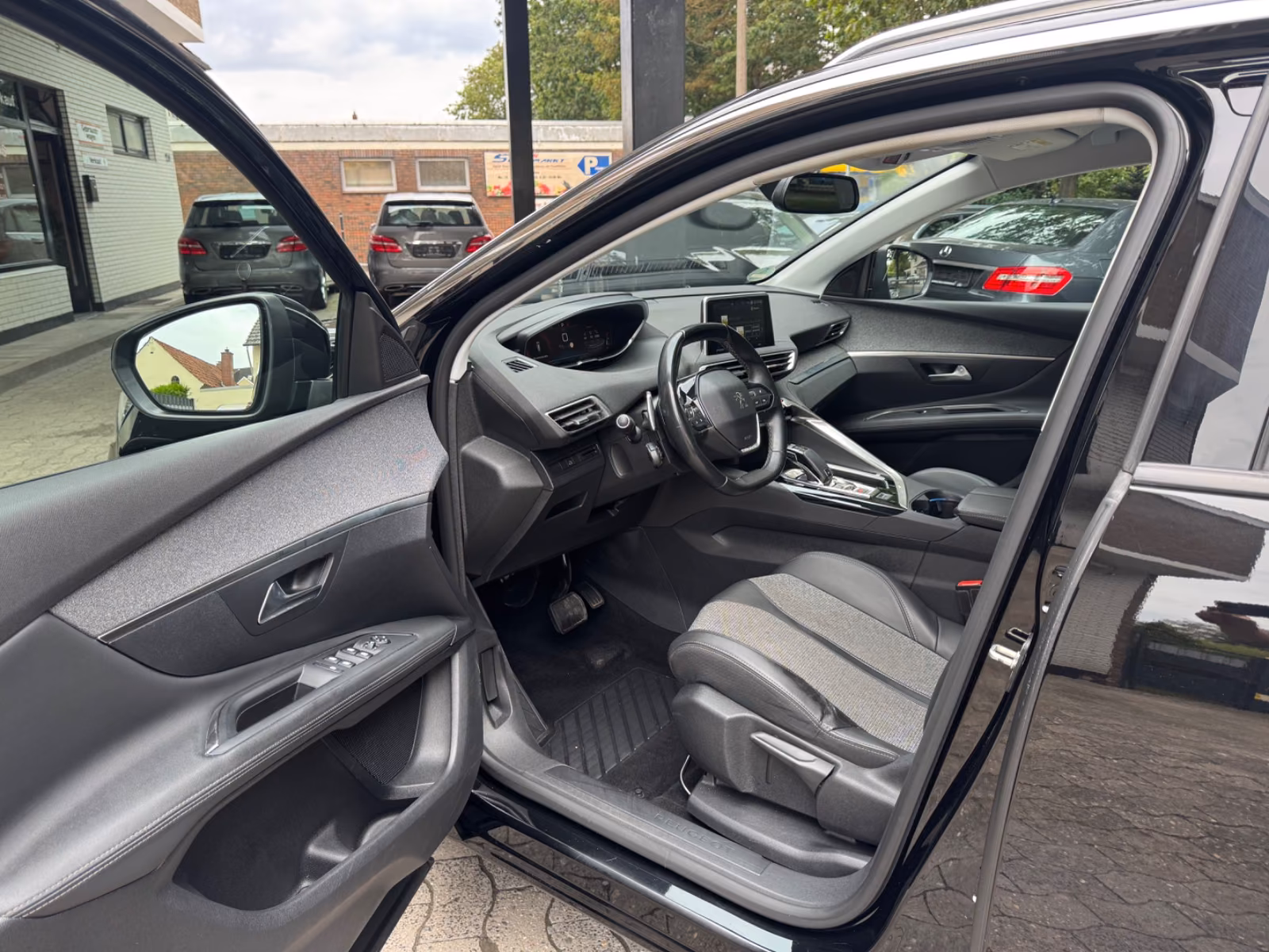 Peugeot 3008 Allure 1.6 Benzin.Automatik+Kamera+1.Hand..