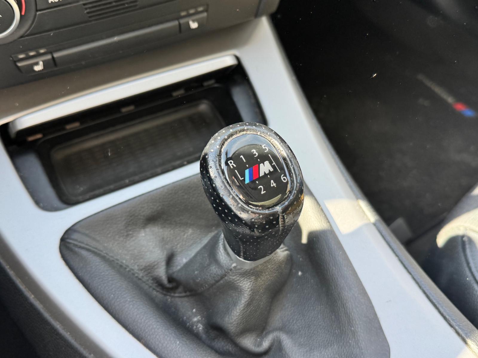 BMW 320 2007 — photo 15