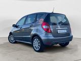 Mercedes-Benz A 180 Elegance Autom. Rentnerfahrzeug 2.Hand - gebrauchte Mercedes-Benz A-Klasse aus dem Jahr 2010