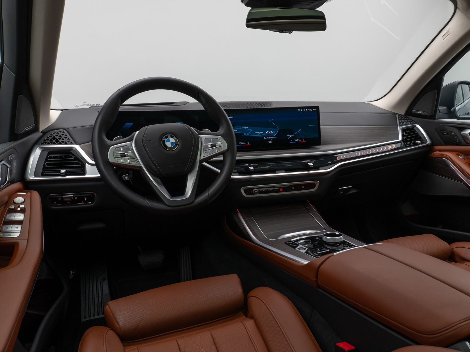 Fahrzeugabbildung BMW X7 xD40d Panorama 360°HUD DAB H/K Massage SoftCl