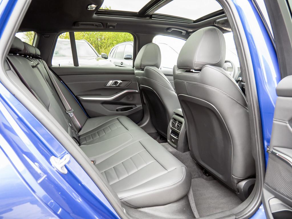 BMW M340i Touring xDrive MEMORY NAVI HUD PANO 360°