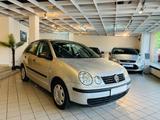 Volkswagen Polo IV Klima Servo Hu&Au - Volkswagen Polo aus 2003 mit Benzin-Antrieb: Kleinwagen, Klimaanlage