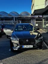 Jaguar F-Pace D300 R-DYNAMIC SE AWD R-DYNAMIC SE - Jaguar F-Pace: R Dynamic Se