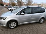Volkswagen VW Touran 7 Sitzer, 2011 - Volkswagen Touran: Kleinwagen