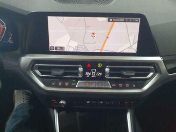 BMW 320 - 12