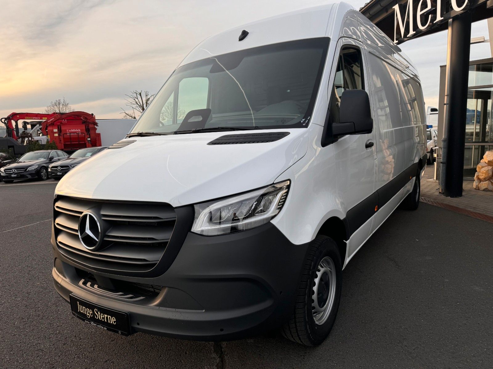 Fahrzeugabbildung Mercedes-Benz Sprinter 319 CDI 4325 Klima Kamera AHK LED