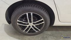 Fahrzeugabbildung Skoda Scala Ambition 1.0 TSI LED PDC SiHz ACC DAB