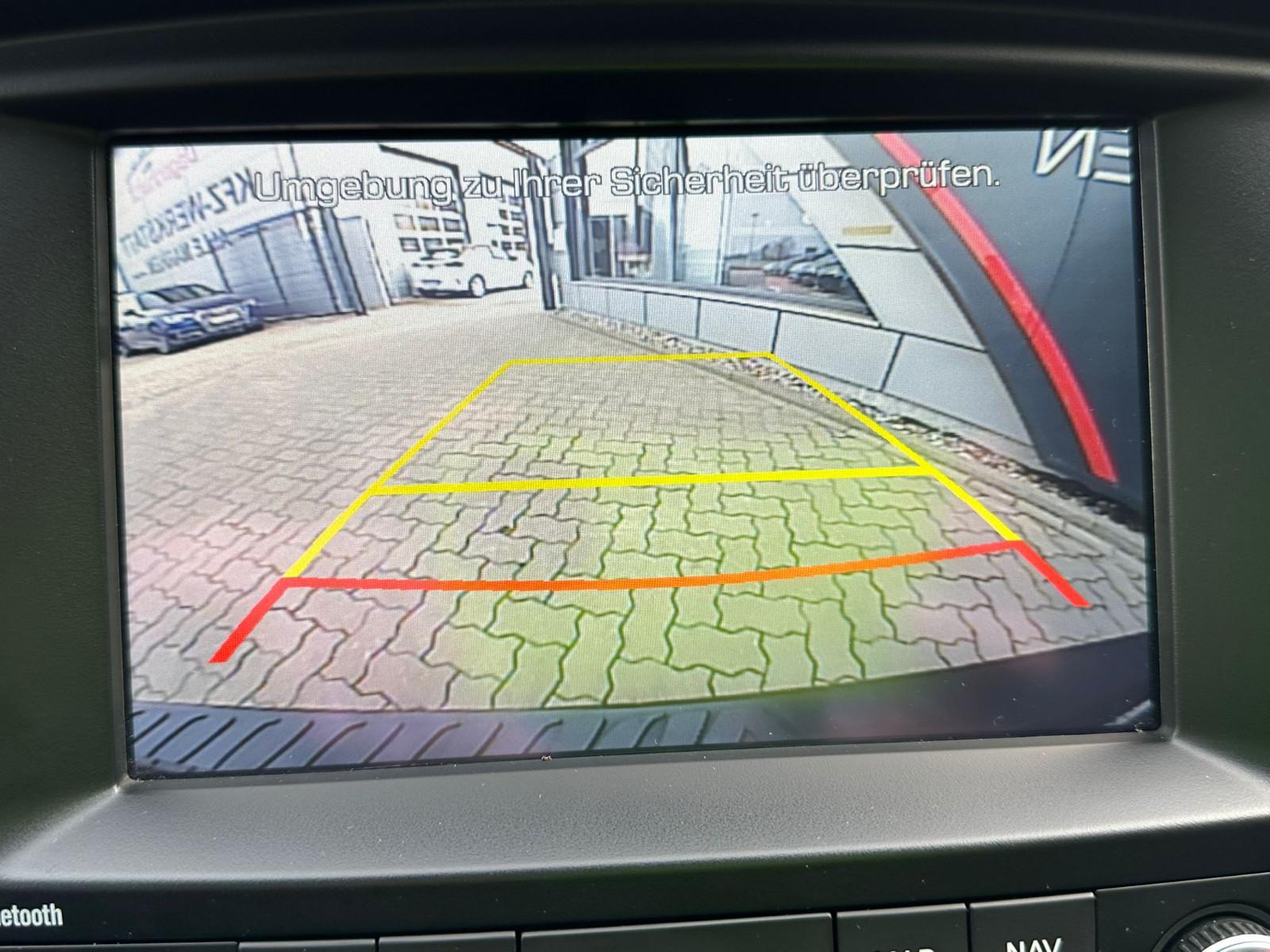 Hyundai H-1 Travel Navi BT Temp AHK Sitzhzg Dach
