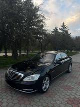 Mercedes-Benz Mercedes s550 v8 - Mercedes-Benz S 550 von privat