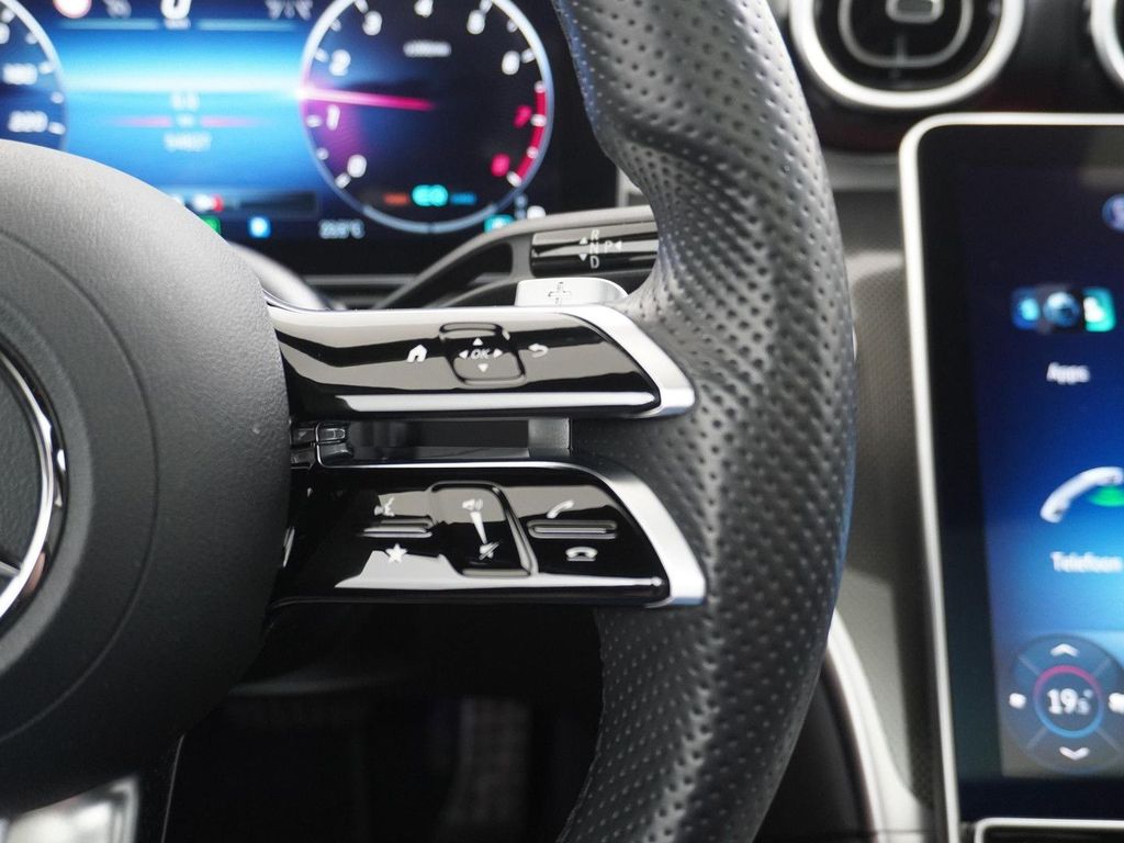 Mercedes-Benz C 200 AMG Launch Edition | Panorama - Schiebedac