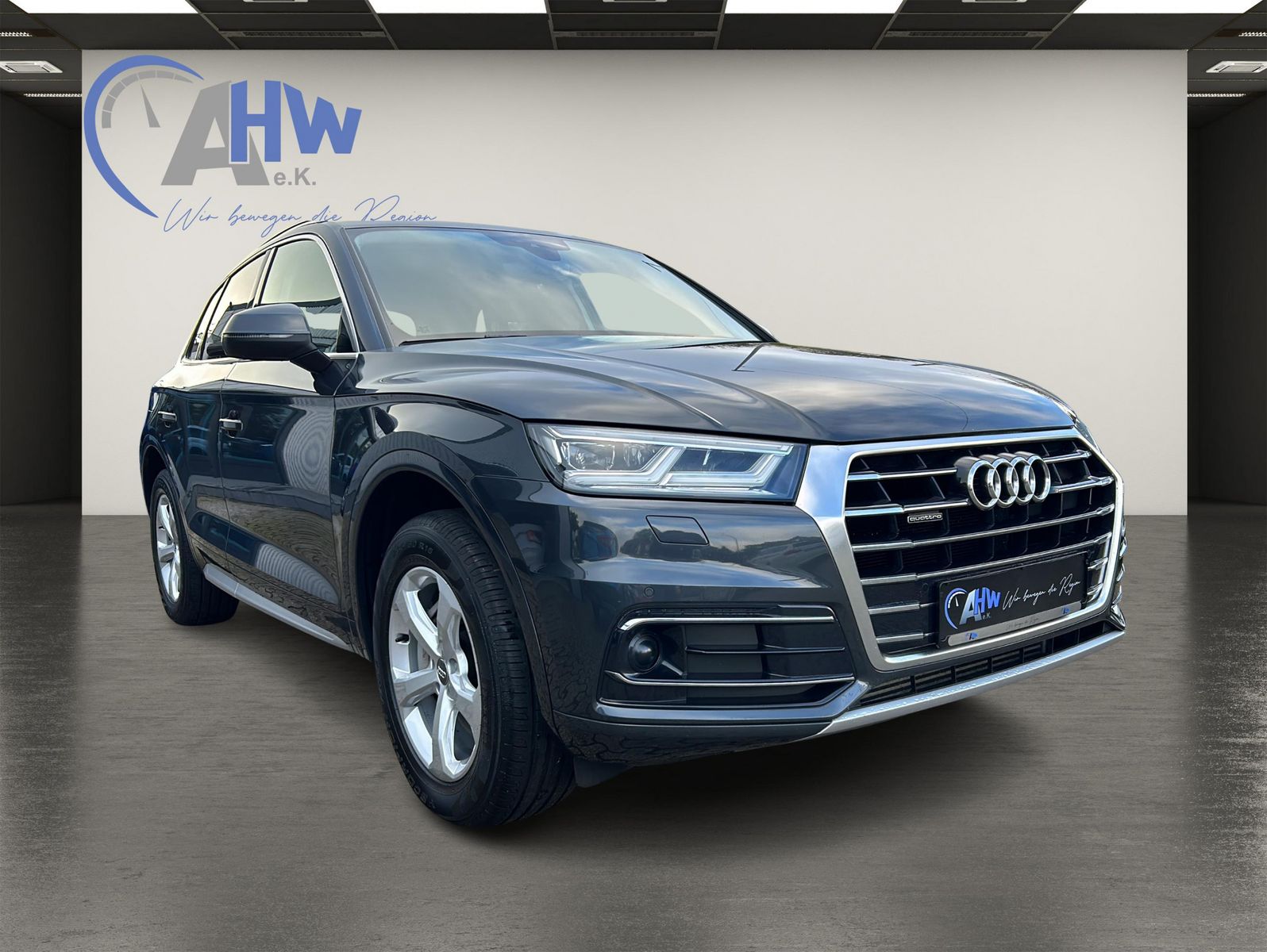 Fahrzeugabbildung Audi Q5 45 TDI quattro design