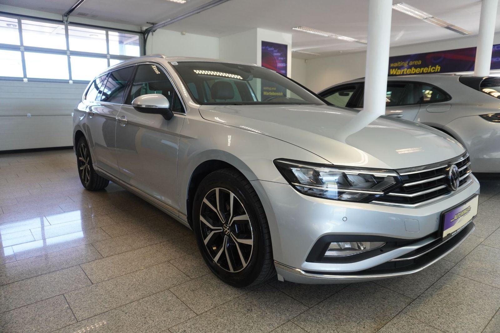 Volkswagen Passat Variant Elegance 2,0SCR TDI Side Assist/N imagem 3