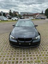 BMW 318i e90 in Top Zustand  gepflegt, zu... - BMW 318: 318i E90