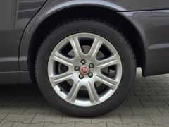Fahrzeugabbildung XJ 2.7 D XJ6 Executive DPF