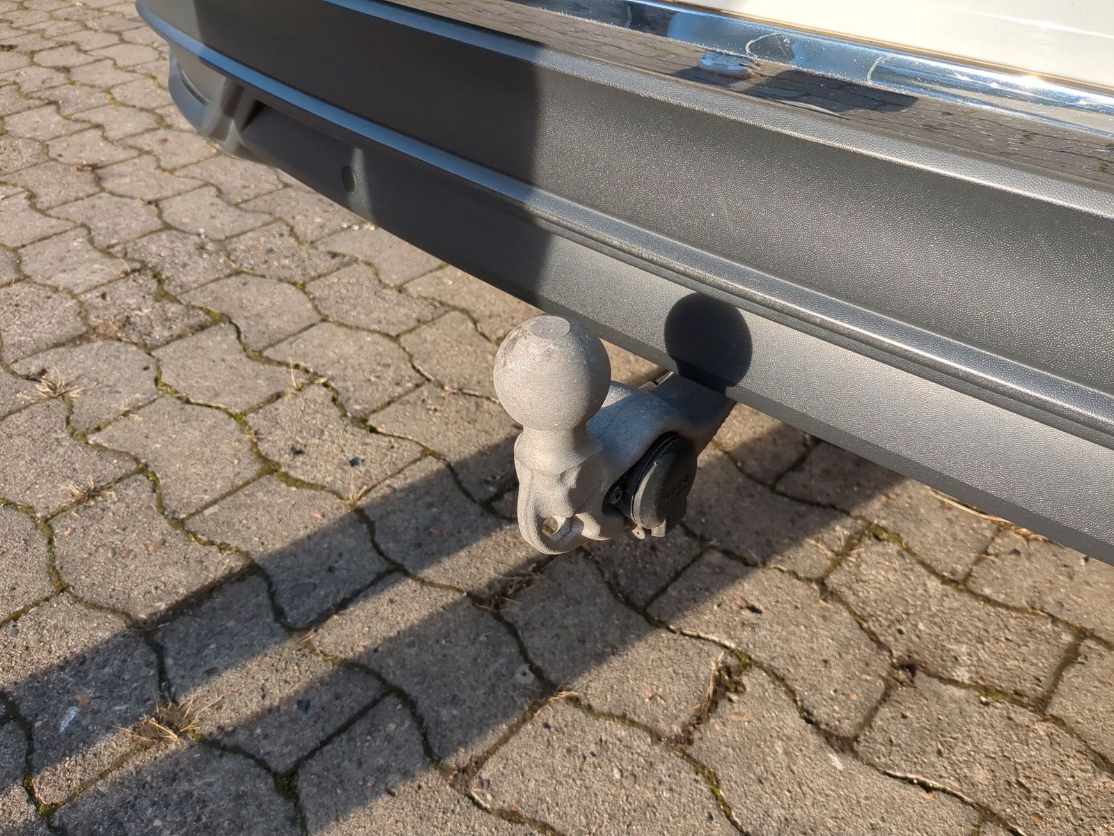 Fahrzeugabbildung Volkswagen Tiguan Allspace 2.0 TDI Life AHK AppConnect el.