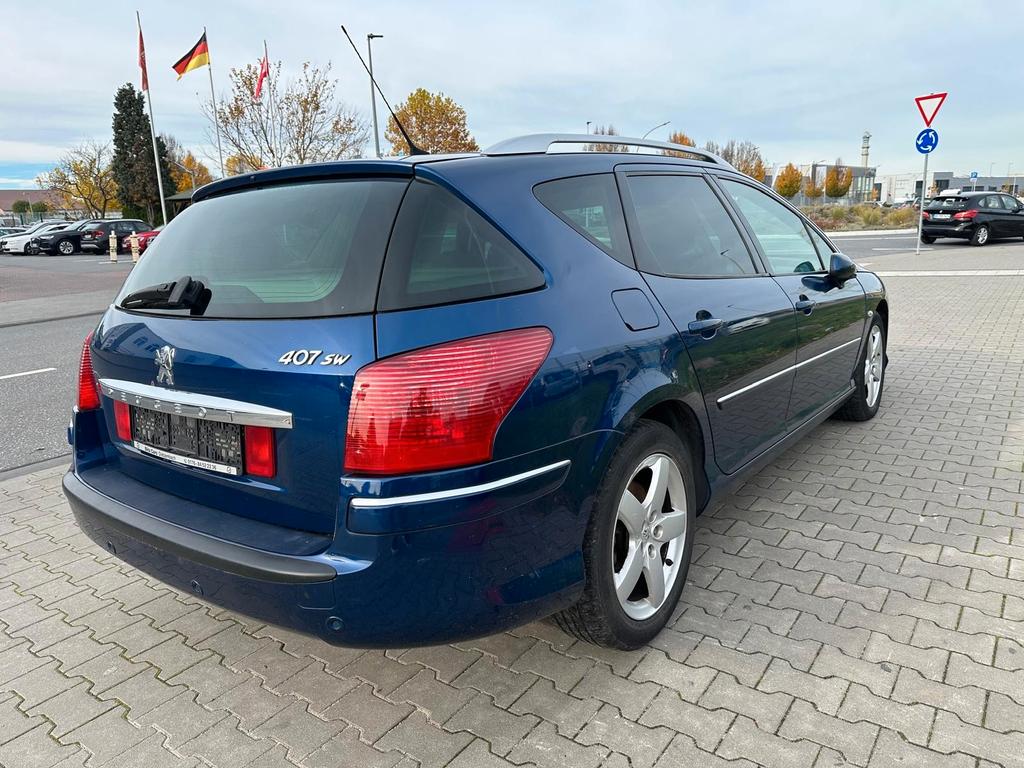 Peugeot 407