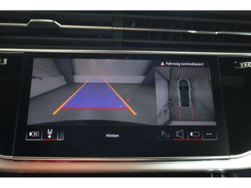 Audi Q8 - 11