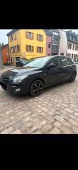 Hyundai Export!!! I30 - Hyundai i30 aus 2010 mit Diesel-Antrieb