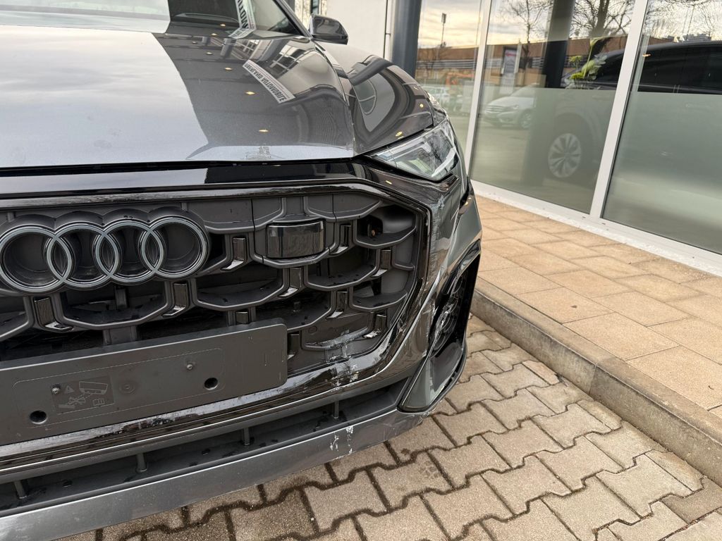 AUDI Q8 50 TDI quattro/ B&O/ MATRIX/ PANORAMA AUDI Q8 50 TDI quattro/ B&O/ MATRIX/ PANORAMA