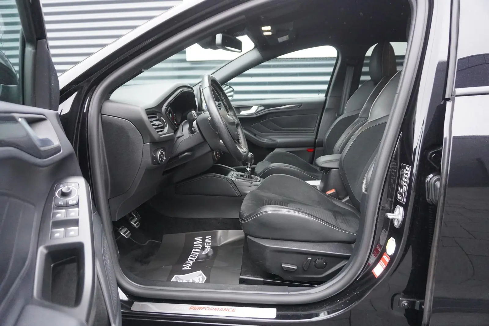 Ford Focus ST RECARO KAMERA KEYLESS HEAD-UP ACC LED, миниатюра 10