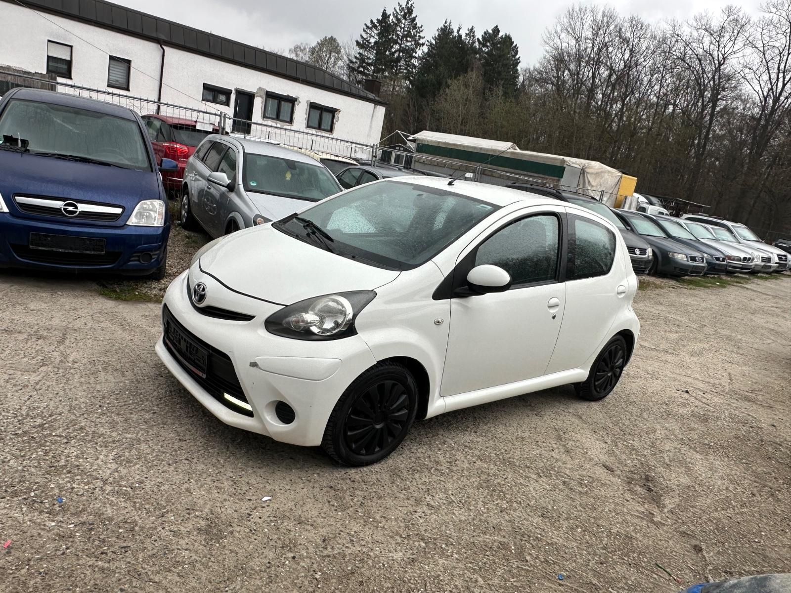 Toyota Aygo AYGO Cool Go