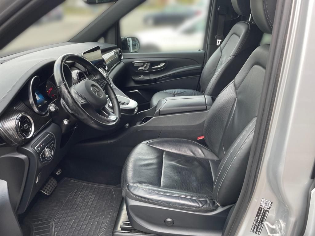 Fahrzeugabbildung Mercedes-Benz V 300 d EAV/L 4x4 AMG-LINE Luxussitze, STHZ, AHK