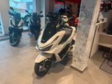 Honda PCX125 Snowflake White *sofort verfügbar* - HONDA ROLLER 125