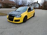 Volkswagen Golf 2.0 T-FSI GTI GTI Pirelli GTI Pirelli - Volkswagen Golf GTI pirelli mit Benzin-Antrieb
