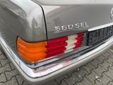 Mercedes-Benz 560 SEL Klimaautomatik / eSitz / S-Dach - Mercedes-Benz 560: Sel