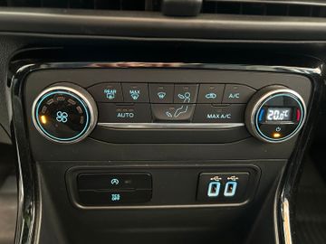 Ford EcoSport Titanium 1,0l