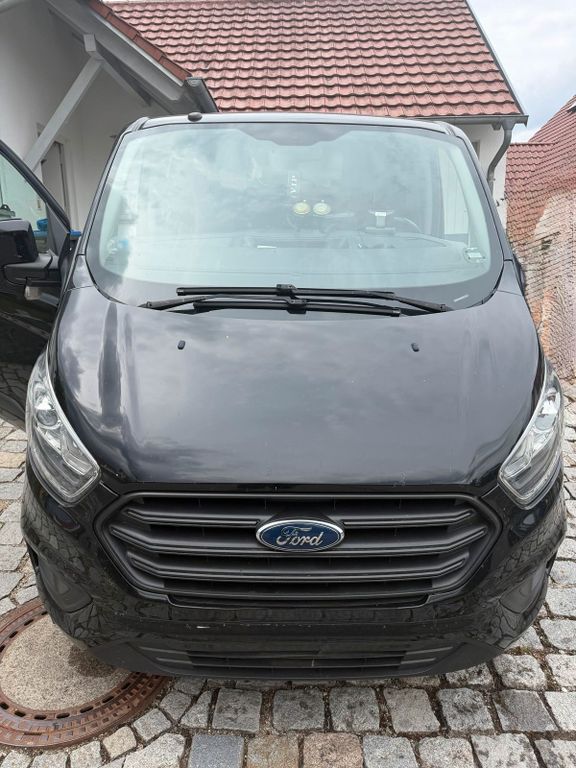 Image of Ford Transit Custom