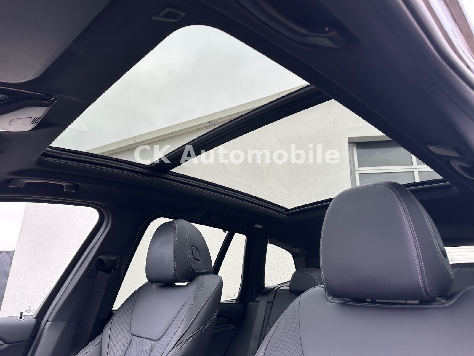Fahrzeugabbildung BMW X3 xDrive30d M-Sport/Navi/Pano/LED/Kam/AHK