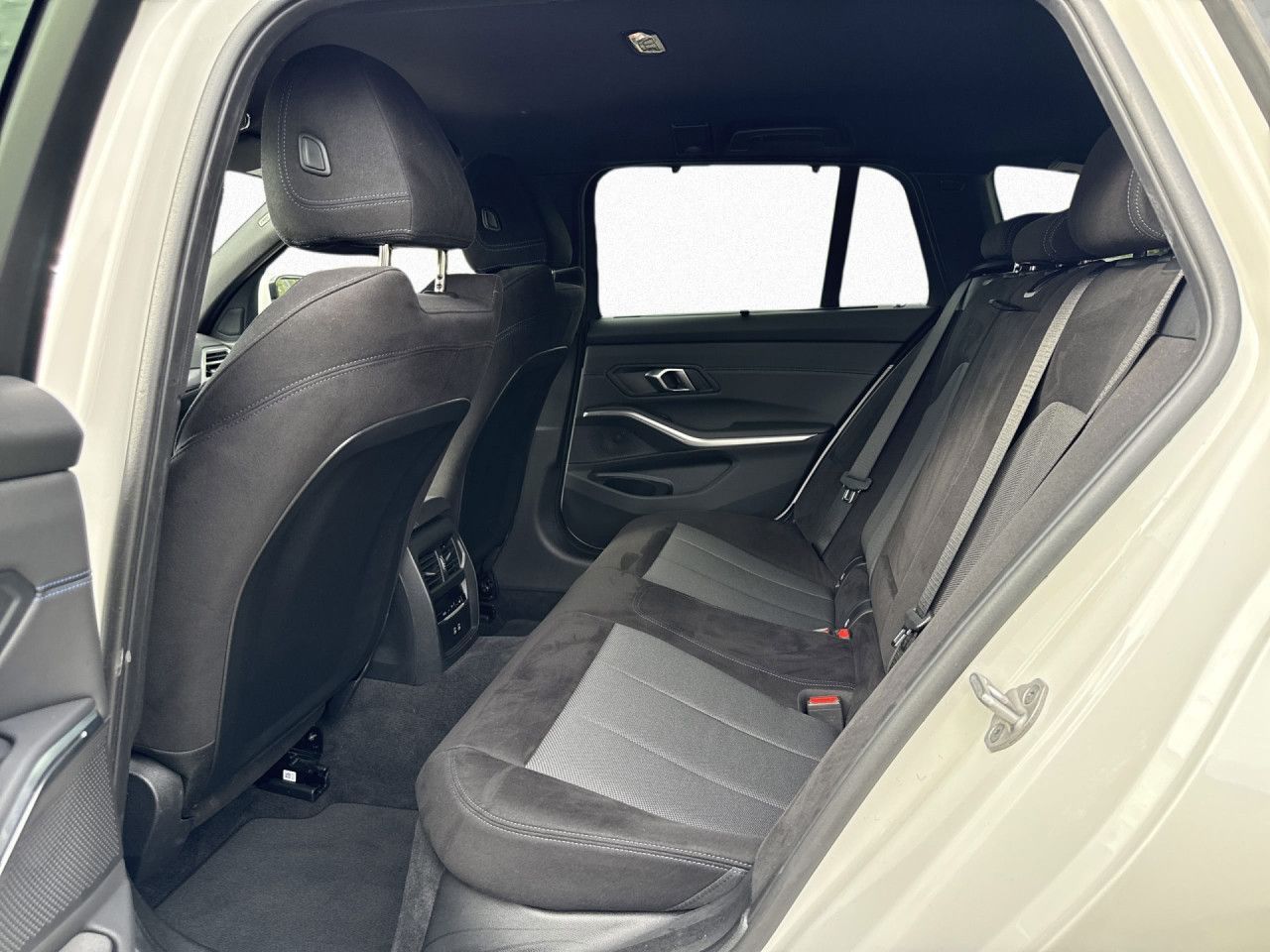 BMW 320 - Bild 14
