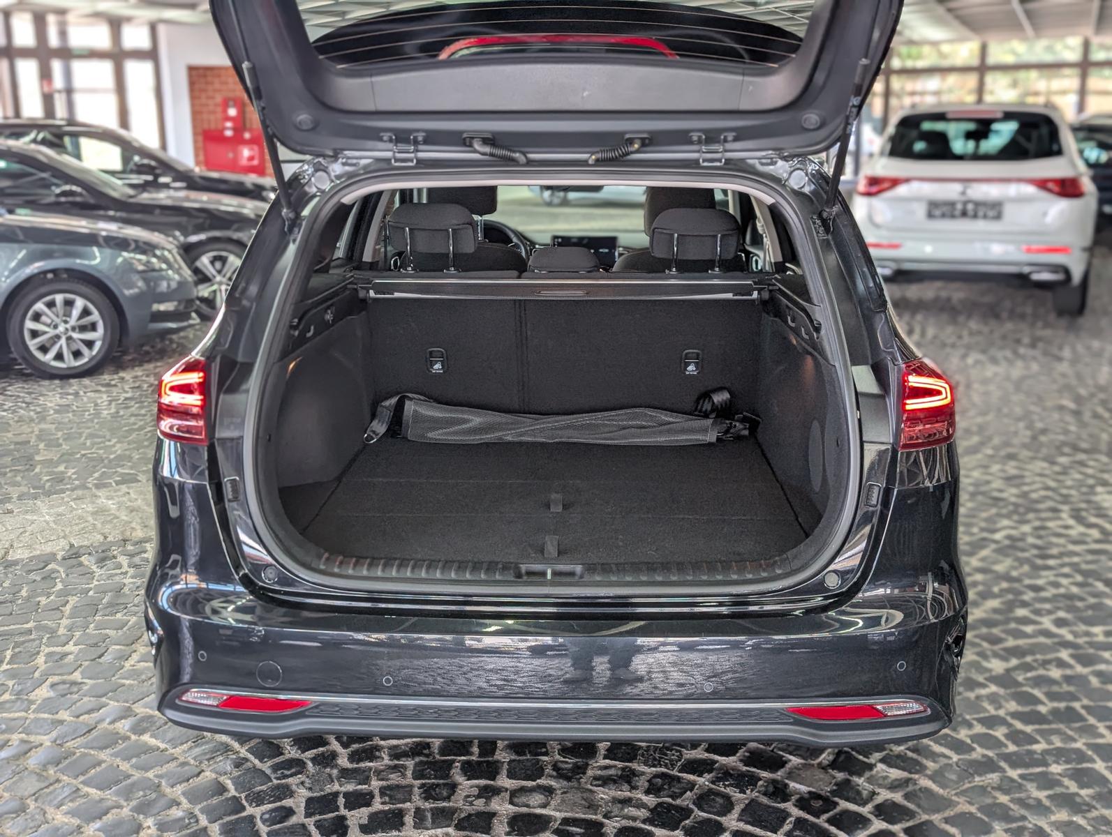 Kia cee'd Sportswagon 1.5 Spirit ACC JBL KAM 7J Gar.